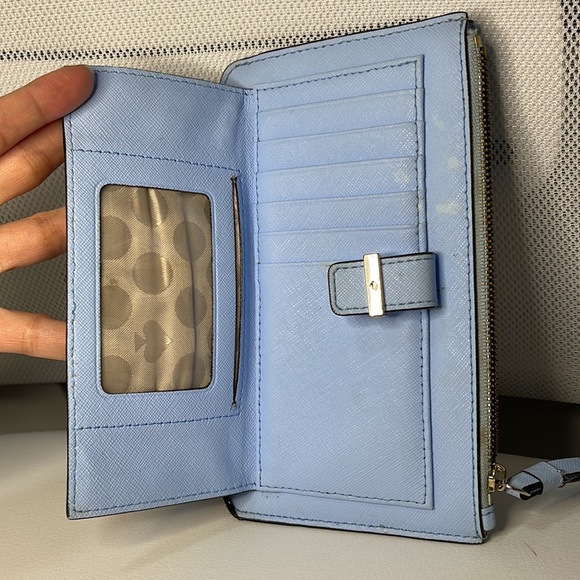 Kate Spade Wristlet - Picture 3 of 4